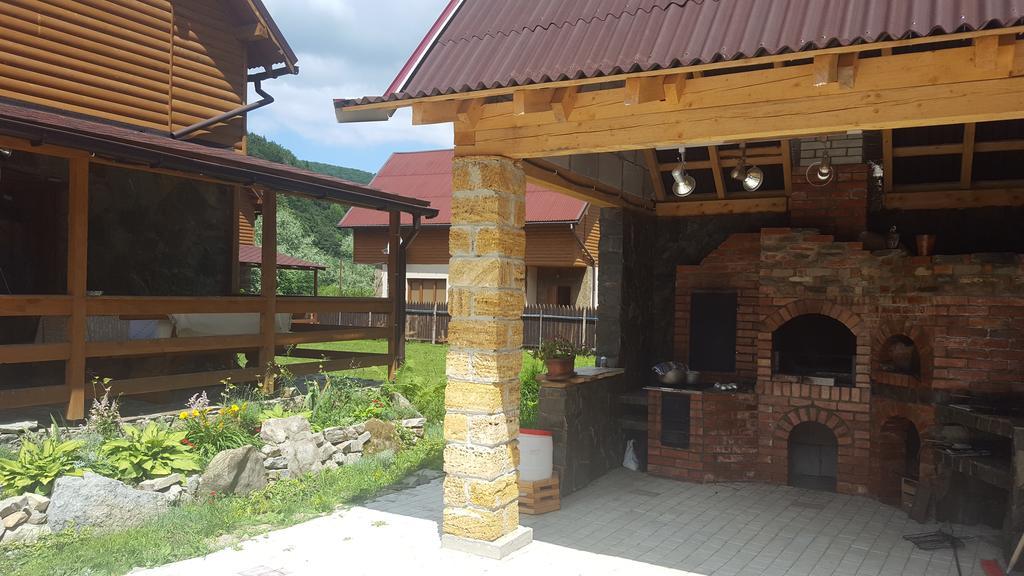 Guest House In Carpathians Mihovo Kültér fotó